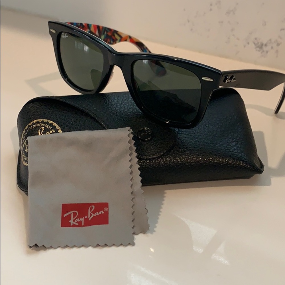 Ray Ban Wayfarer Limited Edition